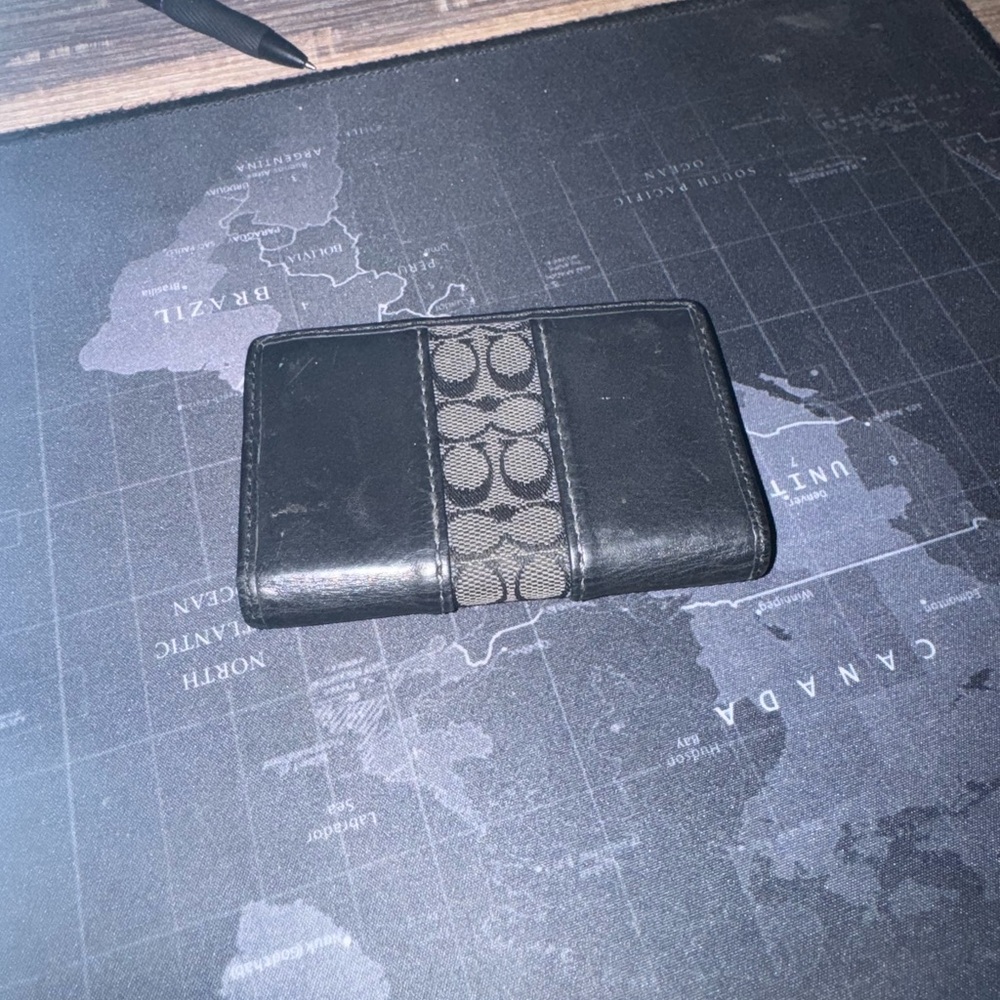 Coach Wallet - Picture 3 of 3